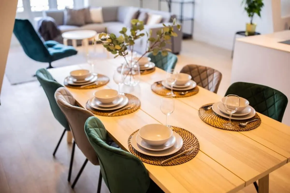 Grandly 3 Bedroom Serviced Apartment 83M2 -Nb306G- Rotterdam Tatil Evi